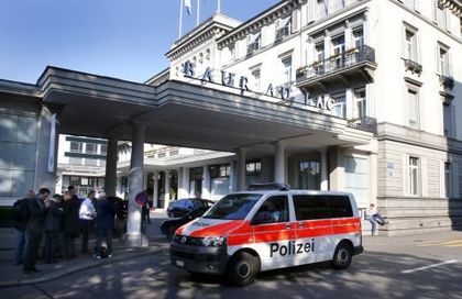 Трима на разпит в САЩ заради скандала с корупция във ФИФА