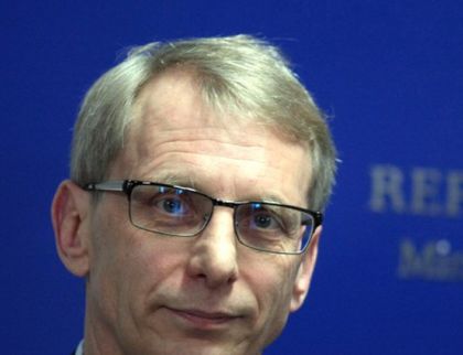 Денков стопира поръчка за 2 млн. лева