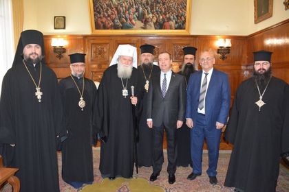 Старозагорският митрополит Киприан се срещна с премиера на Русия