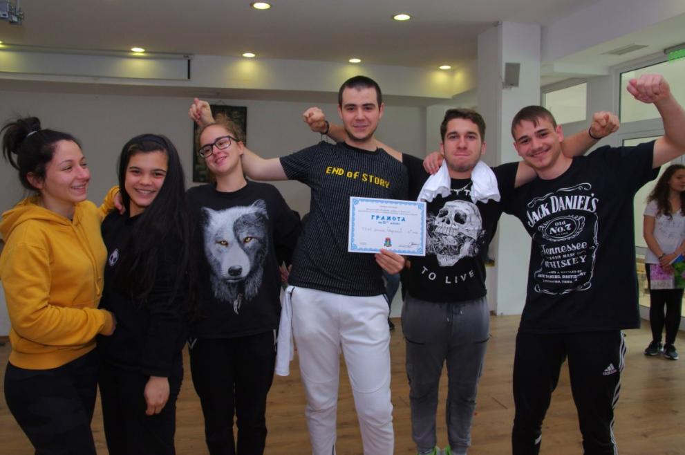 Оспорван финал на „Младите лидери на Казанлък 2019“ (СНИМКИ)