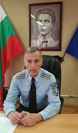 Комисар Любомир Костадинов, 
