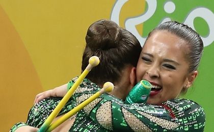 Хриси от ансамбъла: За нас този медал е злато
