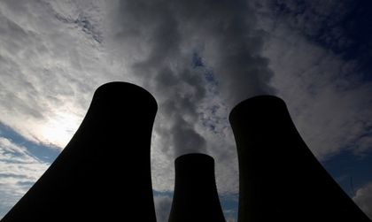 Реактор в унгарски АЕЦ спря работа заради авария