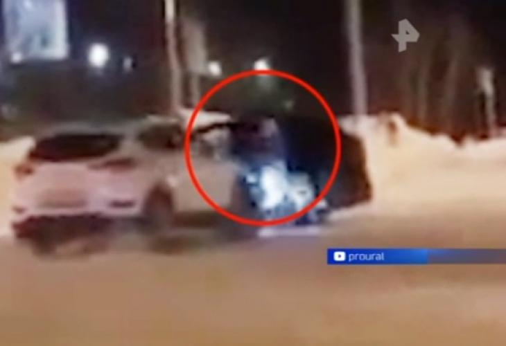 Вбесена съпруга гази с бял джип мъжа си, спипан с любовница на паркинг