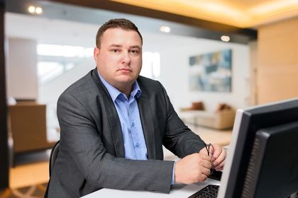 Генчо Генчев, кмет на Свищов: Ще търсим средства за ремонт на площадките във всички училища в града през 2019 г.