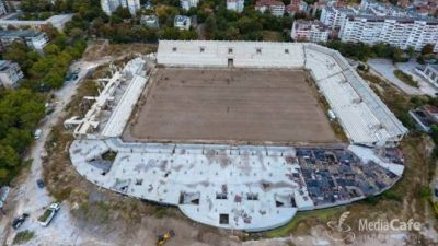 В Ботев напълниха банковите сметки на играчите! В клуба продължават търсенето на партньор на Георги Самуилов и да чакат Кацарски