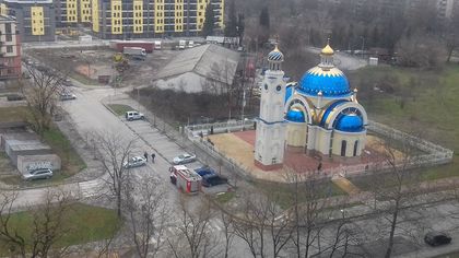 Сигнал за взривно устройство затвори църквата