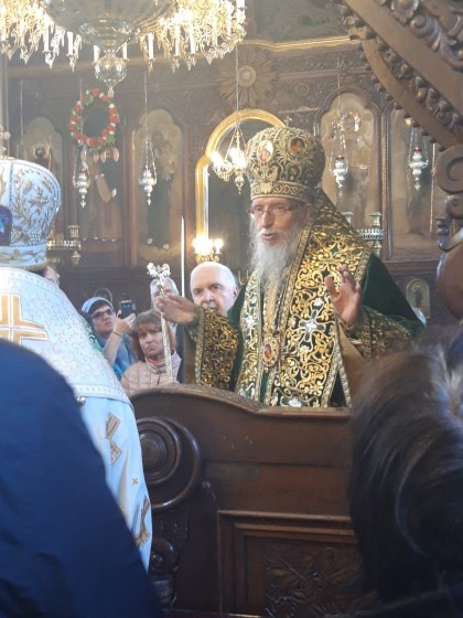 Бургас: Сливенският митрополит Иоаникий отслужи тържествена Литургия в храм „Св. св. Кирил и Методий“