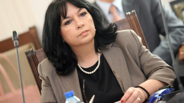 Петкова: Няма да правим отстъпки по проекта „Белене”