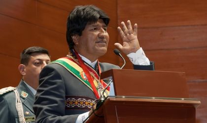 Латино драма в Боливия: Има ли президентът незаконен син?