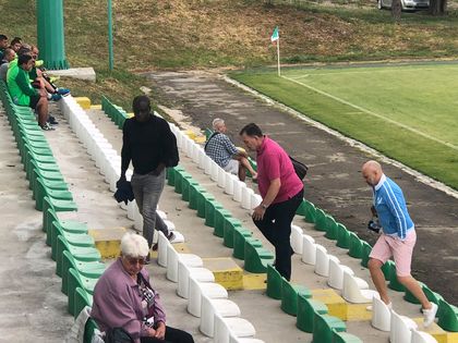 Мениджъри от Англия дойдоха за Слави Шопов и Крис Добрев СНИМКИ
