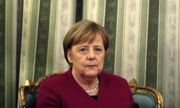 Меркел: Поемаме отговорност за нацистките престъпления в Гърция