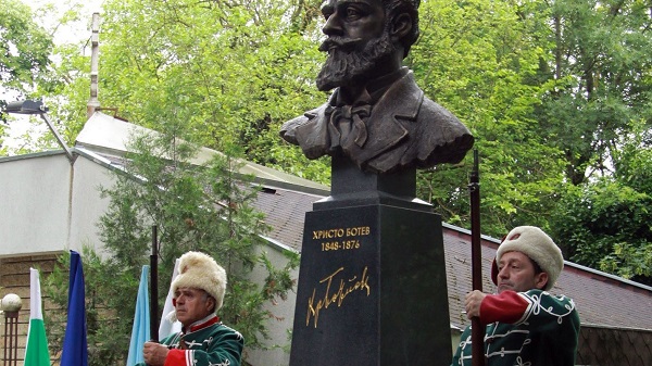 Добрич: С общоградско поклонение в Каварна ще бъде отбелязан Денят на Ботев