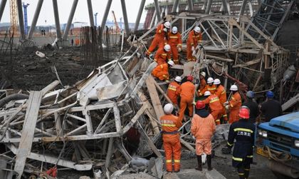 Поне 40 загинали при струтване на електроцентрала в Китай