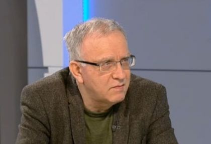 Утре ще стане ясно дали на 26 март ще гласуваме и машинно