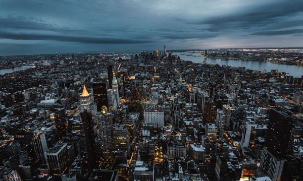 И в САЩ се случва: 33 000 потребители в Ню Йорк без ток