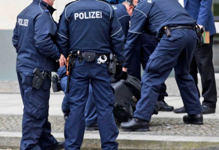 Легендарни фигури от родния ъндърграунд арестувани зрелищно в Германия