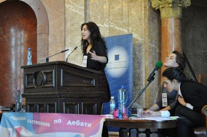Ако сте в Пловдив, отидете на Айляк Оупън в клуб Дебати