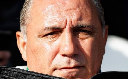 Стоичков пред завръщане в Южна Африка като треньор?