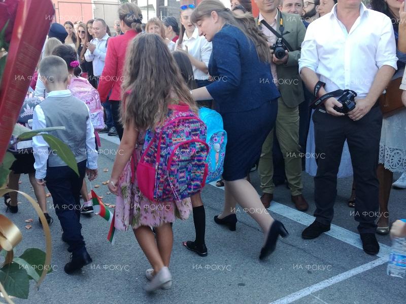 Симона Митова, Община Благоевград: Заявления за записване на децата в първи клас се подават от 31 май до 19 юни