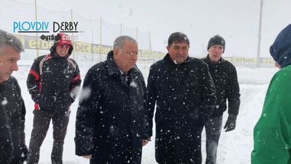 САМО в PlovdivDerby.com: Ботев и Лудогорец не искат да играят и утре! ВИДЕО
