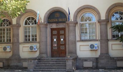 Мега дело: Телефонна измама за половин милион лева влиза в съда