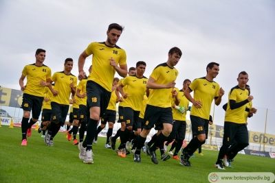 Ботев представя тима срещу кипърци
