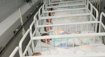 Авангардно: Астроложки решават кога жените да си правят секцио