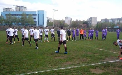 Локомотив Русе надви тъгата с хубава победа