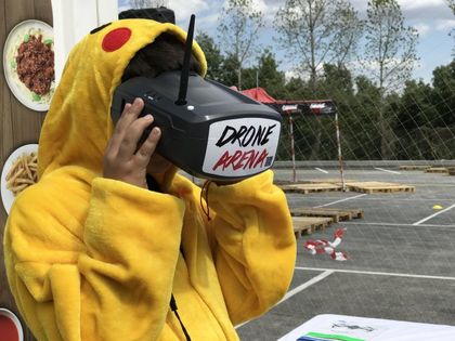 Погледнете през очите на дрона край Гребната база