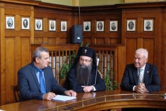 Почетен гражданин на Пловдив се оказа в
