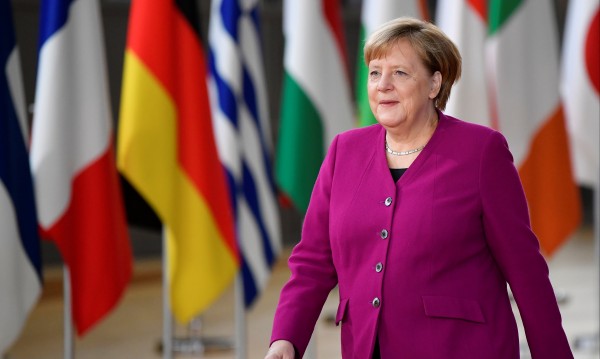 Авторитетът на Меркел отслабва, идва ли проблем за Европа?