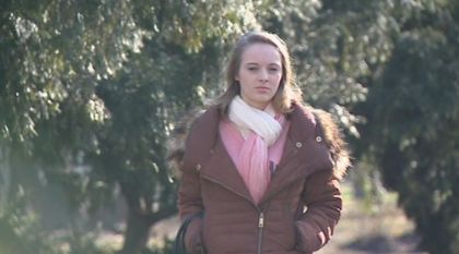 16-годишната Неда Лаптева спечели вечеря със Стивън Хокинг