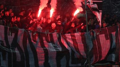 Осъдиха двама фенове на Локо (Пд), четирима с отложени дела
