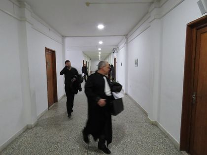 Пловдивчанин, подкупвал полицаи на морето, получи условна (СНИМКИ)