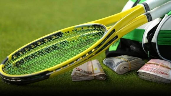 Европол е намерила връзка между залозите на тенис мачове в Испания и Белгия