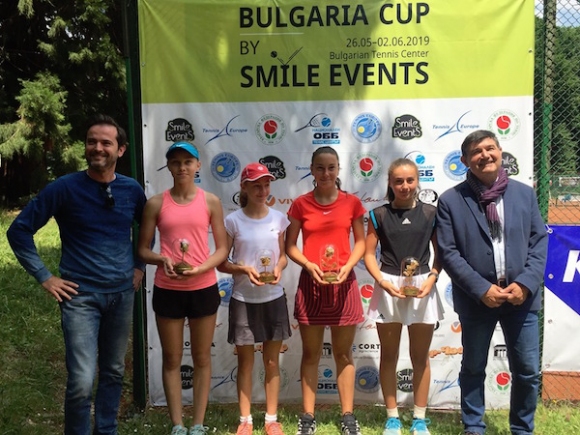 Български триумф в двойковия турнир при девойките на Bulgaria cup