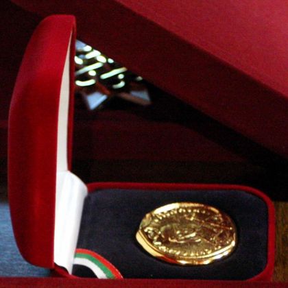 Министърът на културата Боил Банов отличи дейци на културата и изкуството