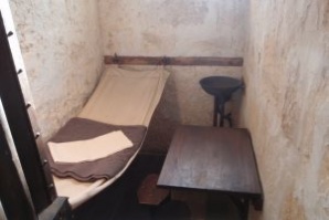 Убиец на дете получава 2 000 лева - нямал тоалетна в килията