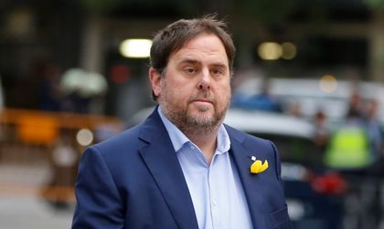 Арест за 8 членове на сваленото каталунско правителство