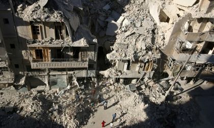 Десетки жертви при два взрива на гробище в Дамаск