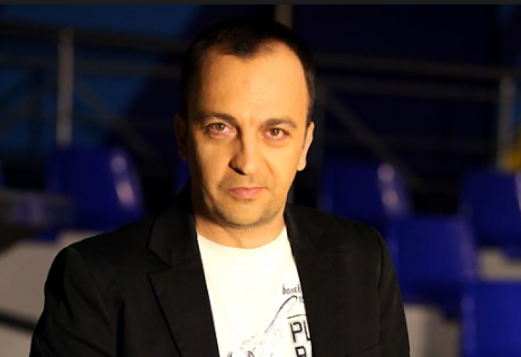 Внезапна смърт на близък роднина съсипа Румен Угрински! Актьорът загубил...