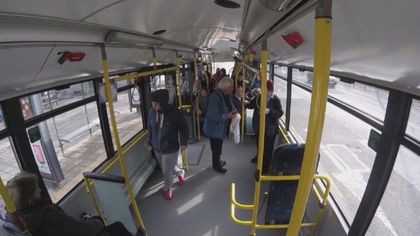 Фен забил юмрук на кондуктор в Пловдив заради футболни пристрастия