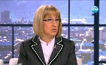 Цачева прогнозира: Много вероятно е да има избори 3 в 1!