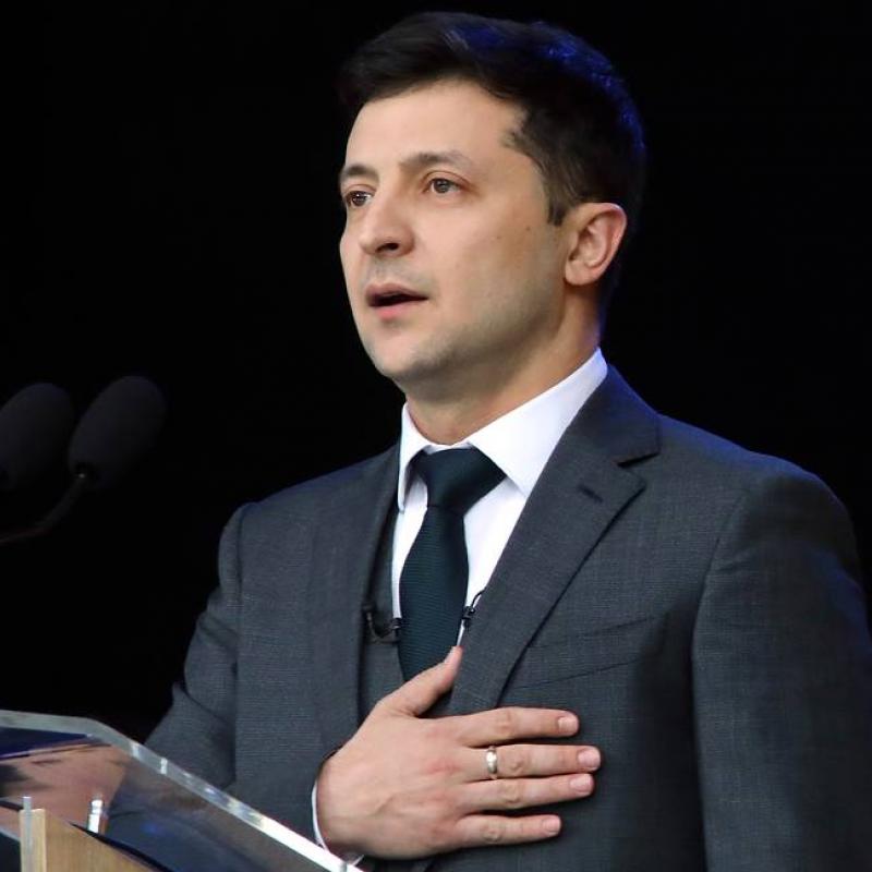 УНИАН: Владимир Зеленски положи клетва като президент на Украйна