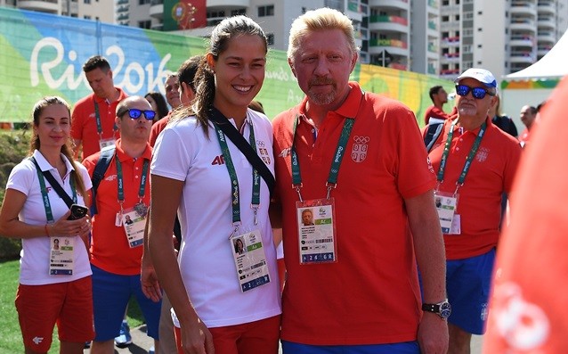 Бекер в екип на Сърбия, позира с Ана Иванович
