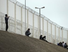 Израелски разузнавач призовава за затваряне на границите в Централна Европа