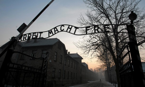 Посещението на Аушвиц – имунизация срещу антисемитизма?