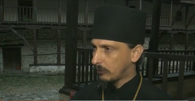 Отварят за посетители Роженския манастир, пострадалият свещеник е добре