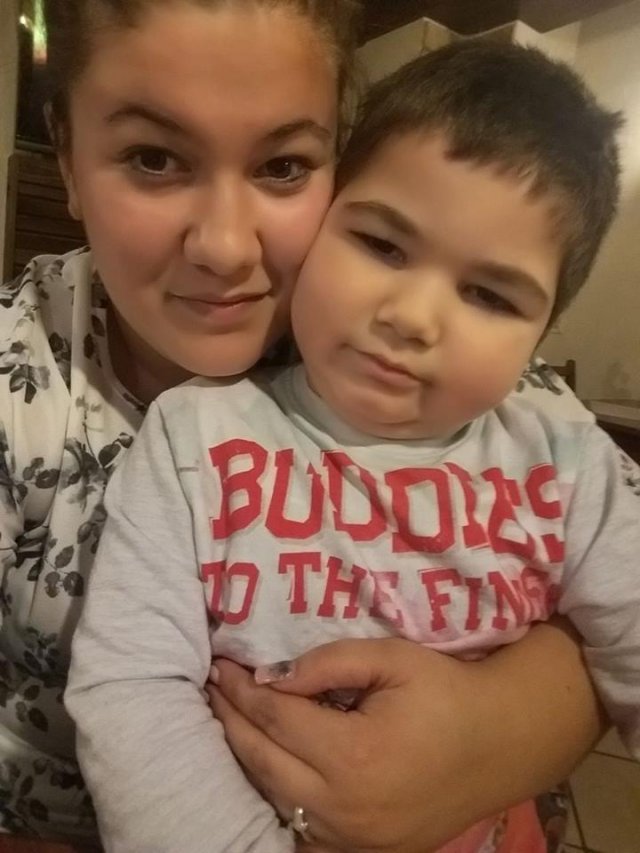 Ники от Коматево е на крачка от мечтата да проходи, но отново има нужда от нас!